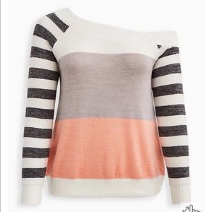 Torrid off the shoulder - size 0